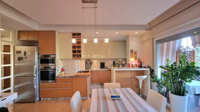 Tirane, jepet me qera apartament 2+1+A+BLK Kati 3, 122 m² 1.000 Euro (Liqeni i Thate)