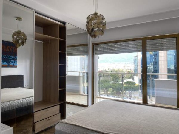 Apartament 2+1 Kati 5, 1.700 Euro (Brigata e VIII, Bllok)