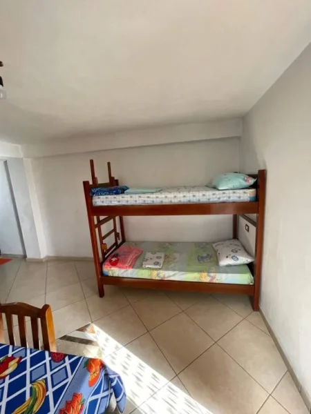 Lezhe, jap me qera dhome ne plazh  3000 Leke/nata (Tale)