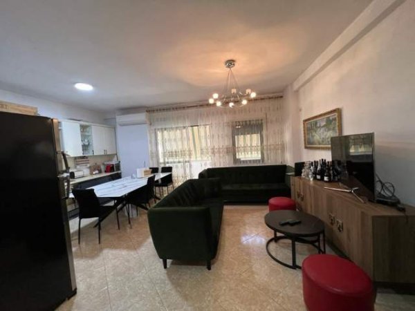 Tirane, shitet apartament 2+1+BLK Kati 4, 109 m² 182.000 Euro (Komuna e Parisit)