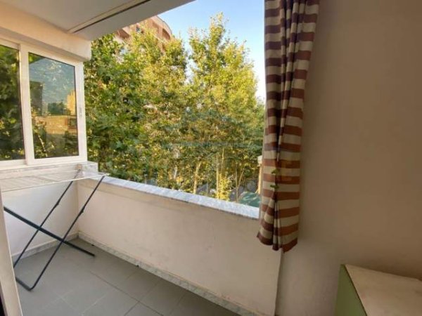 Tirane, shitet apartament 2+1 Kati 5, 80 m² 117.000 Euro (Stacioni i Trenit)