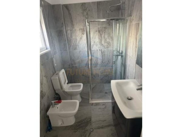 Gjiri Lalezit, shitet apartament 2+1 Kati 3, 77 m² 160.000 Euro (kompleksi lura 2)