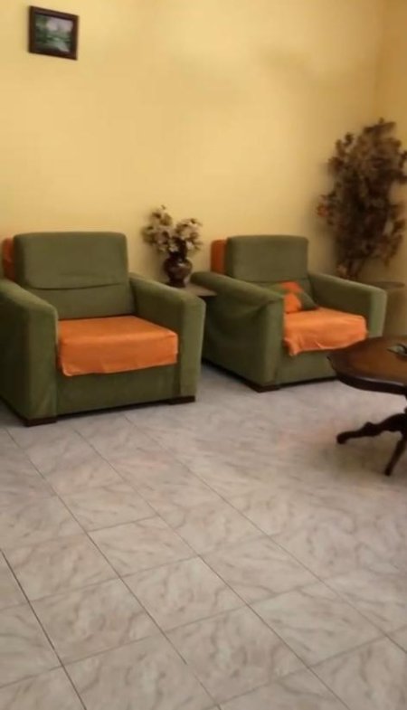 Tirane, jepet me qera apartament 2+1+BLK Kati 4, 95 m² 35.000 Leke (Rruga e Dibres)