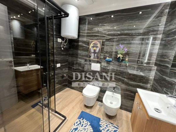 Tirane, shes apartament 2+1+BLK Kati 6, 110 m² 249.000 Euro (Rruga Pjeter Bogdani)
