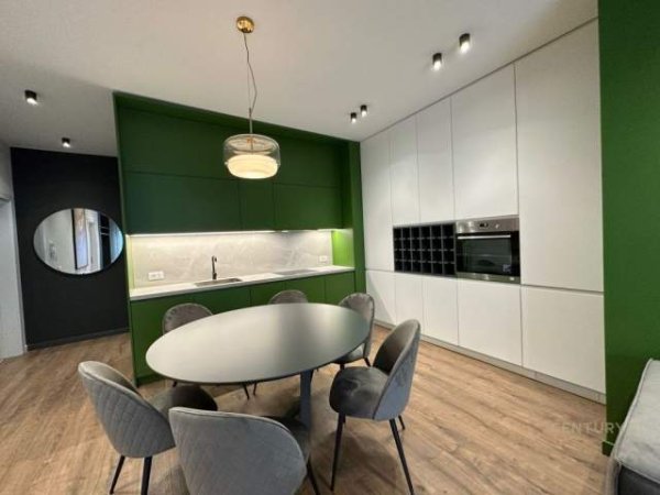 Tirane, ofert apartament Kati 3, 105 m² 1.100 Euro (Pas Hotel Melia Tirana, Albania)