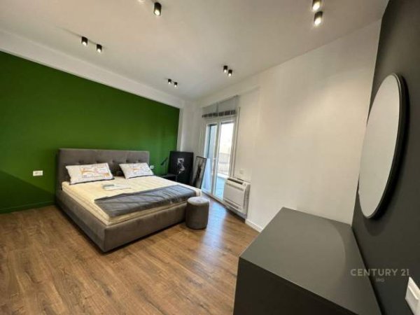Tirane, ofert apartament Kati 3, 105 m² 1.100 Euro (Pas Hotel Melia Tirana, Albania)