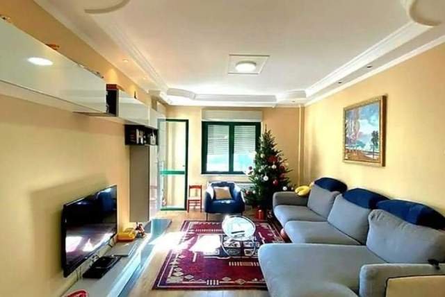 Tirane, shitet 2+1 Kati 7, 151 m² 220.000 Euro tek Zogu i Zi