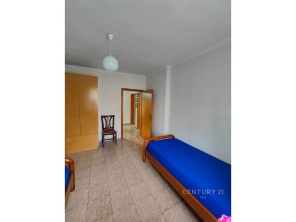 Tirane, ofert apartament Kati 5, 80 m² 117.000 Euro (Ish Stacioni Trenit Tirana, Albania)