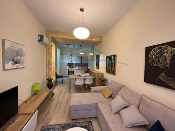 Tirane, ofert apartament Kati 0, 80 m² 600 Euro (RRUGA E ZALLIT , KODRA E DIELLIT 2)