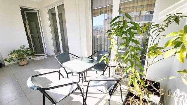 Tirane, shes apartament 2+1 175 m² 295.000 Euro (Liqeni)