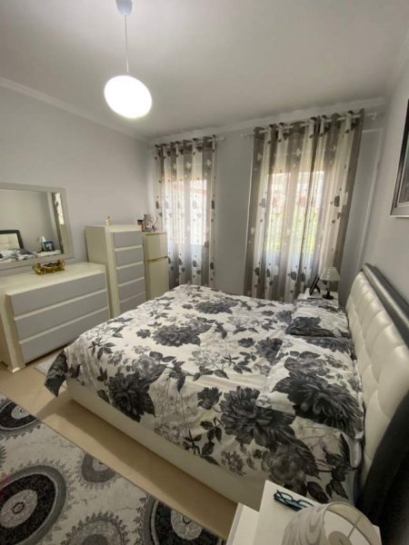 Tirane, shitet apartament 2+1+BLK Kati 1, 97 m² 160.000 Euro (Kodra e Diellit)