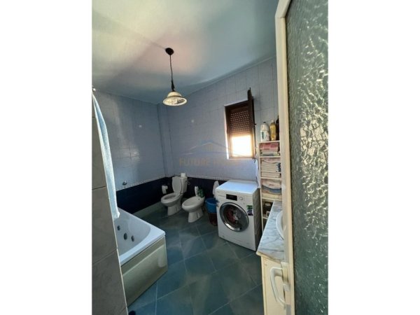 Tirane, shitet apartament 2+1 Kati 6, 133 m² 175.000 € (Zogu i Zi)