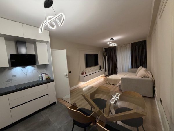 Tirane, shitet apartament 2+1+Ballkon Kati 2, 112 m² (Komuna e Parisit)