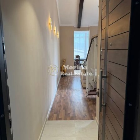 Tirane, jepet me qera apartament 1+1 Kati 6, 100 m² 550 € (Komuna e Parisit)