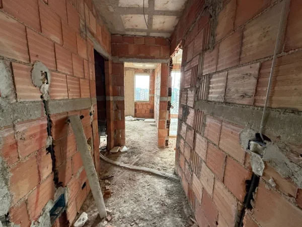 Tirane, shitet apartament 1+1 , 60 m² 93.000 € (Fusha e Aviacionit)