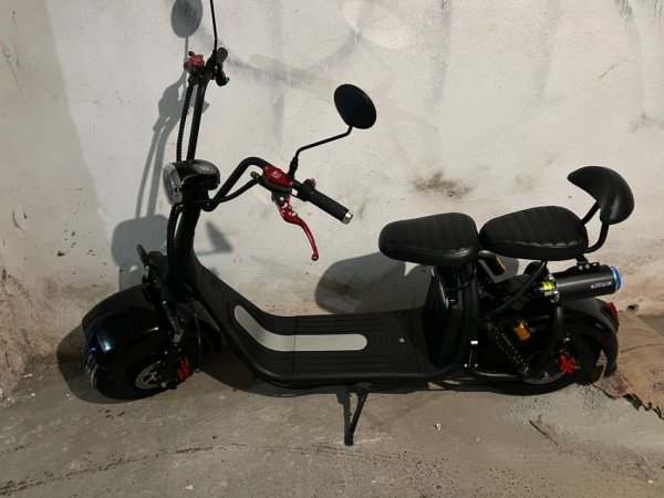 Tirane, shitet motor City coco eletric , e zeze 100 km 950 €