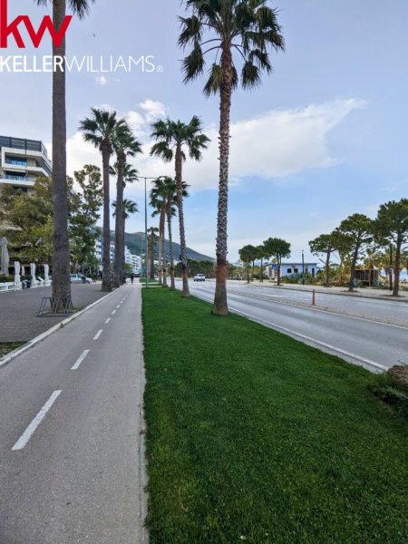 Vlore, shitet apartament 2+1+Ballkon , 91 m² 220.000 € (Lungomare)