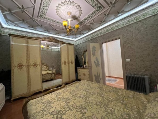 Tirane, shitet apartament 3+1 Kati 2, 240.000 € (Kodra e Diellit)