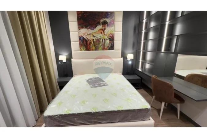 Tirane, jepet me qera apartament 1+1+Ballkon , 75 m² 900 € (Kompleksi Deliorgji)