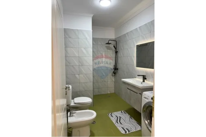 Tirane, shitet 2+1+2+Ballkon Kati 7, 97 m² 155.000 € (Loni Ligori, Astir)