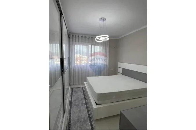 Tirane, shitet 2+1+2+Ballkon Kati 7, 97 m² 155.000 € (Loni Ligori, Astir)