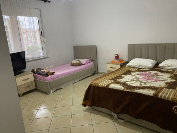 Tirane, shitet apartament 2+1+Aneks+Ballkon Kati 4, 95 m² 190.000 € 