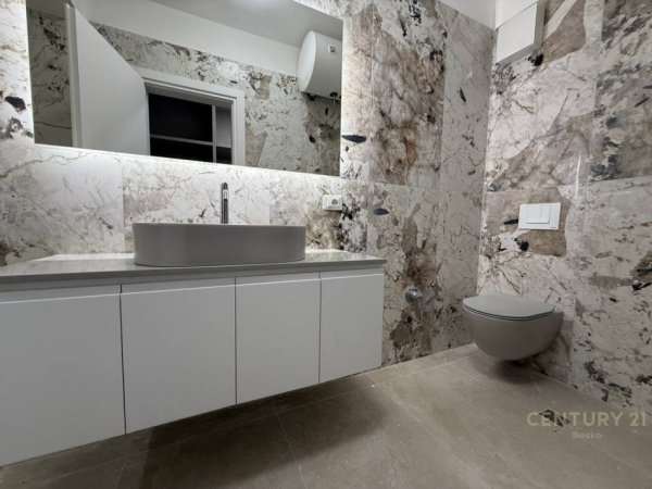 Tirane, shitet apartament 3+1+Ballkon Kati 3, 198 m² 329.000 € (Kodra e Diellit 2)