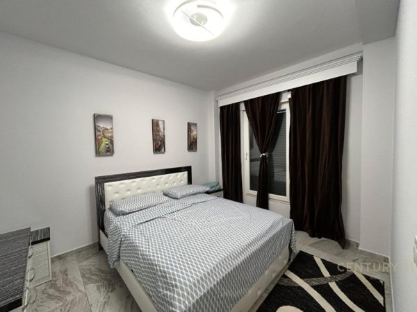 Tirane, jepet me qera apartament 3+1+Aneks+Ballkon Kati 3, 118 m² 1.100 € (21 Dhjetori)
