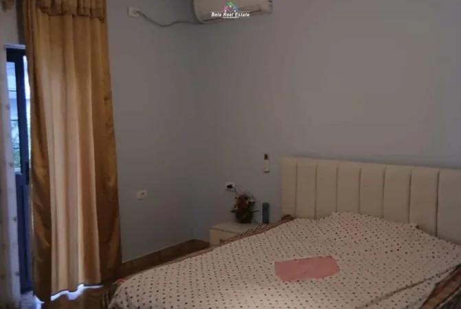 Tirane, jepet me qera apartament 5+1 , 270 m² 2.000 € (Rruga Don bosko)