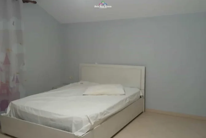 Tirane, jepet me qera apartament 5+1 , 270 m² 2.000 € (Rruga Don bosko)