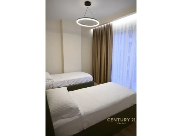 Tirane, shitet apartament 2+1 Kati 7, 89 m² 135.000 € (Kamez)