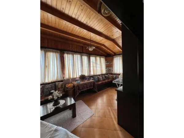 Tirane, shitet apartament 2+1+Ballkon Kati 6, 133 m² 175.000 € (ZOGU I ZI)