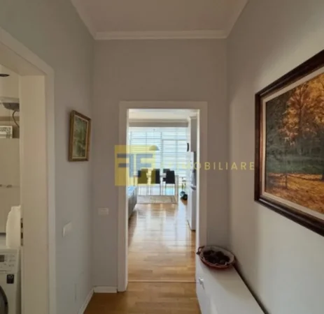 Tirane, jepet me qera apartament 2+1+Ballkon , 110 m² 1.200 € (Kopshti Zoologjik)