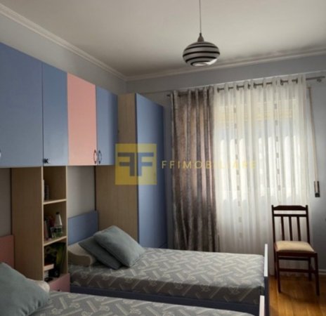 Tirane, jepet me qera apartament 2+1+Ballkon , 110 m² 1.200 € (Kopshti Zoologjik)