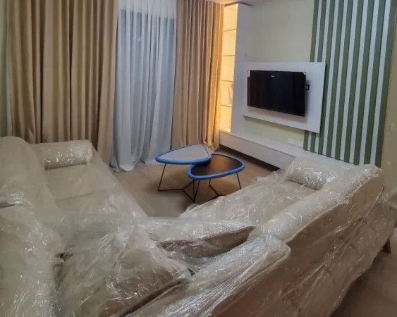 Tirane, jepet me qera apartament 2+1+Aneks+Ballkon Kati 2, 110 m² 1.200 € (liqeni i thate)