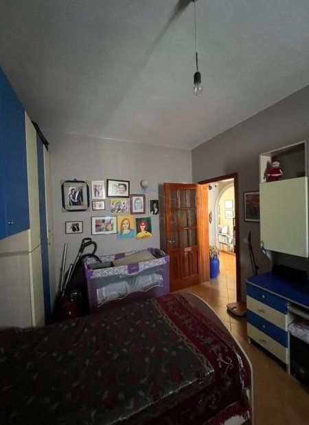 Tirane, shitet apartament 2+1 Kati 6, 133 m² 175.000 € (Zogu i zi)