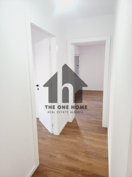 Tirane, shitet apartament 2+1+Ballkon Kati 4, 77 m² 155.000 € (ALI DEM)