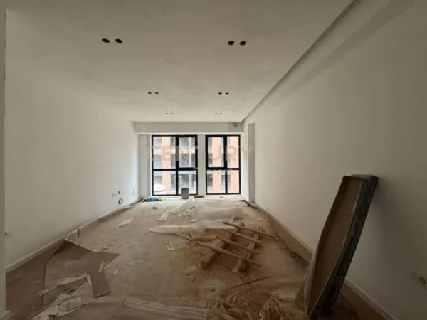 Tirane, shitet apartament 1+1 Kati 2, 70 m² 98.000 € (Astir)