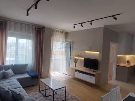 Tirane, jepet me qera apartament 1+1 Kati 5, 64 m² 600 € 