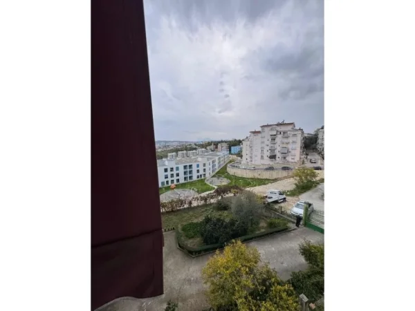 Qera, Apartament 2+1, Fresku, Tirane. 500 €