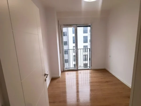 Tirane, shitet apartament 2+1 , 90 m² 149.000 € (astir)