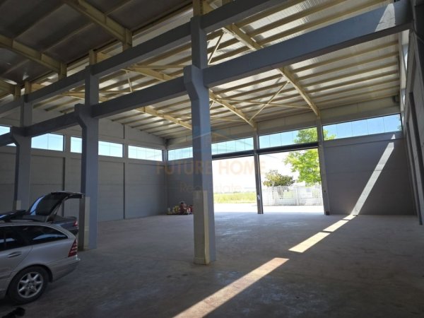 Kruje, shitet ambjent biznesi Kati 1, 2.020 m² 1.100.000 € (BUBQ)