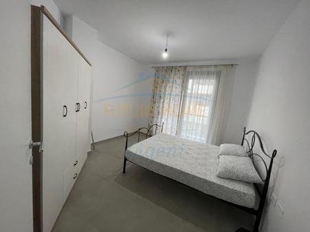 Tirane, jepet me qera apartament 1+1 Kati 1, 63 m² 600 € 