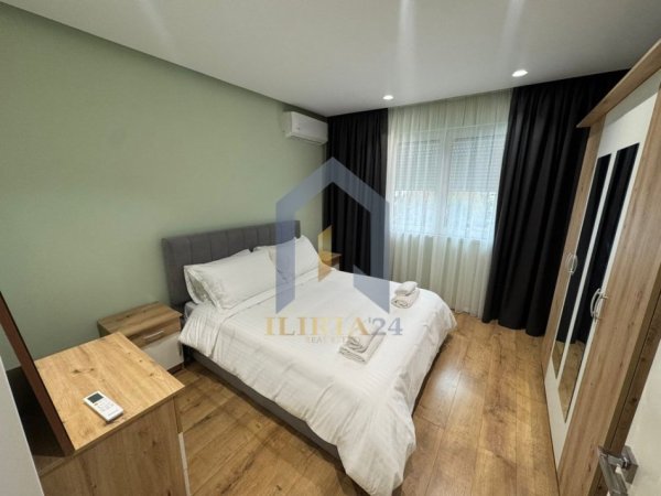Tirane, jap me qera apartament 2+1+Ballkon Kati 3, 98 m² 800 € (21 Dhjetori)