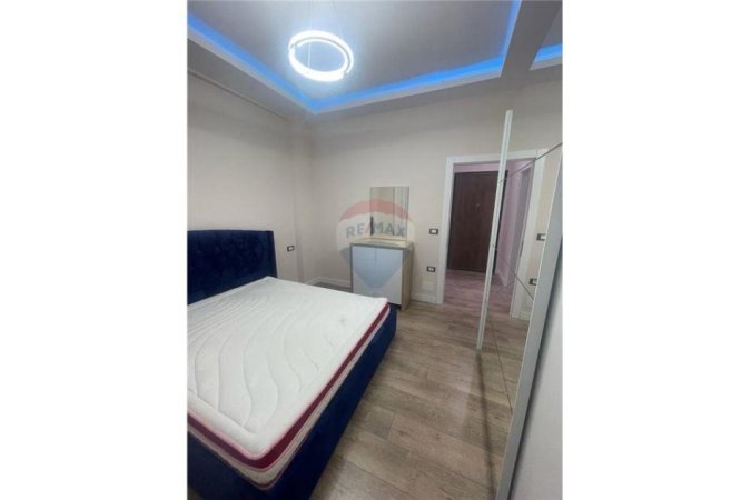 Vlore - Lungomare, jepet me qera 1+1 , 65 m² 500 € 