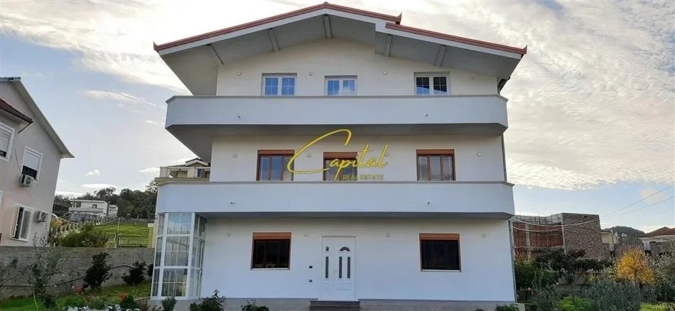 Tirane, jepet me qera Vile 3 Katshe Kati 3, 500 m² 2.000 € (TEG)