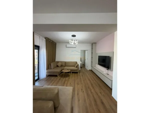Qera, Apartament 2+1+Post Parkimi, Rezidenca Kodra e Diellit 2, Tiranë. 800 €