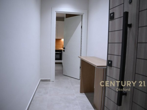 Tirane, shitet apartament 2+1 Kati 7, 97 m² 125.000 € (Bulevardi Nene Tereza)