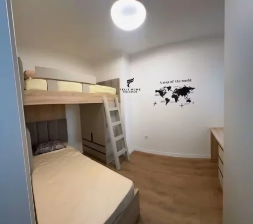 Tirane, jepet me qera apartament 2+1 Kati 4, 80 m² 900 € (STADIUMI DINAMO)