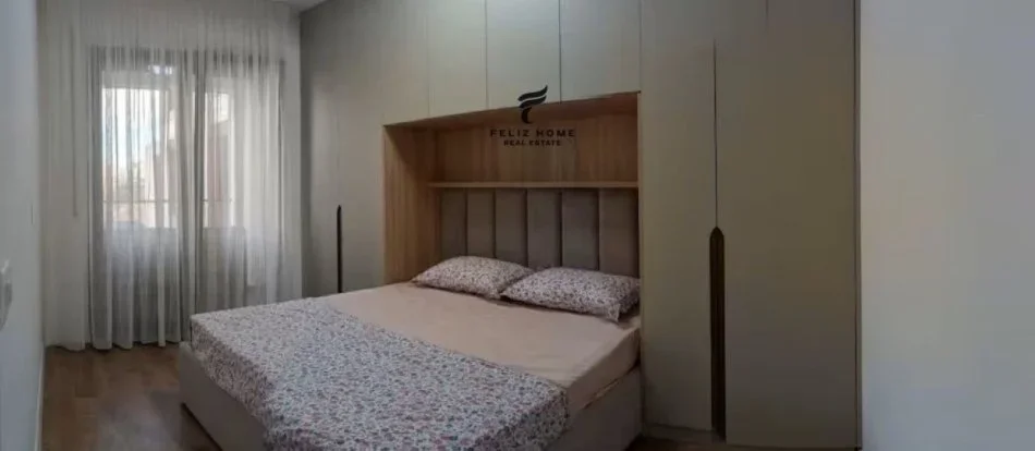 Tirane, jepet me qera apartament 2+1 Kati 4, 80 m² 900 € (STADIUMI DINAMO)